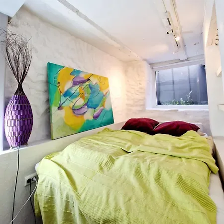 Beautiful Near Bryggen Balcony Fireplace 度假居