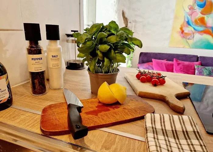 Beautiful Near Bryggen Balcony Fireplace *